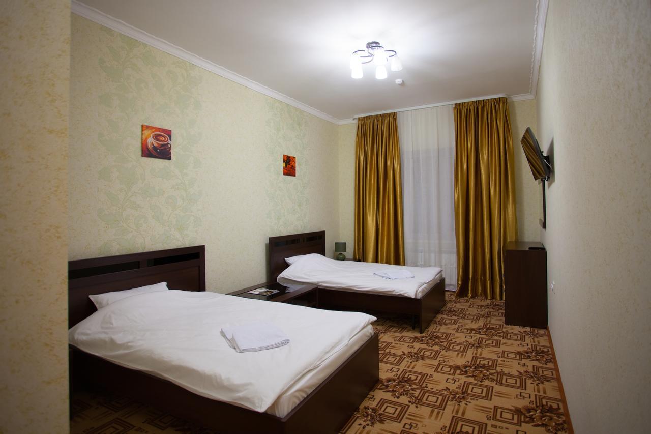 Hotel Razdolie Tobolsk Luaran gambar